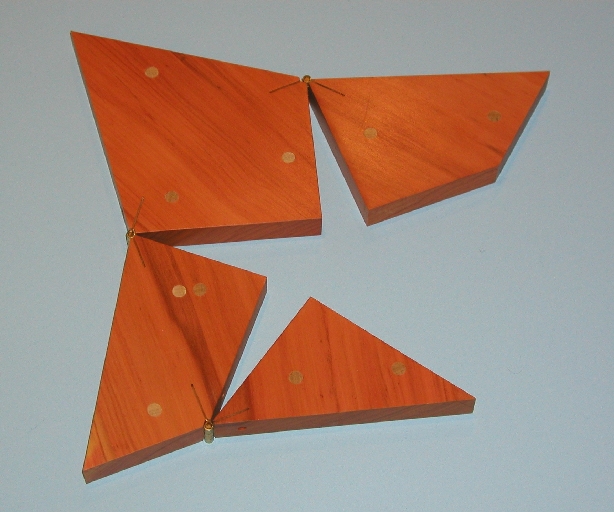 triangle-to-square assemblage