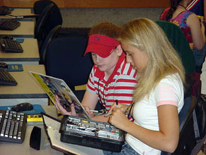 2003 Campers building LEGO-BOTS