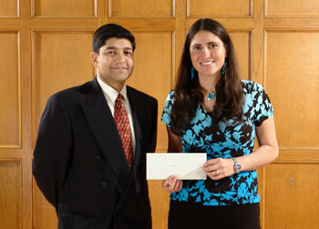 Prof. Sunil Prabhakar congratulates Maria Heider after she received an IBM scholarship. 