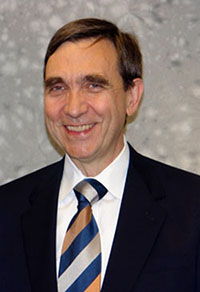 Professor Douglas Comer 