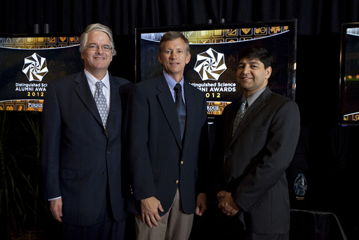 Dean of Science Jeffrey Roberts, Professor Larry Peterson, and Interim Department Head Sunil Prabhakar