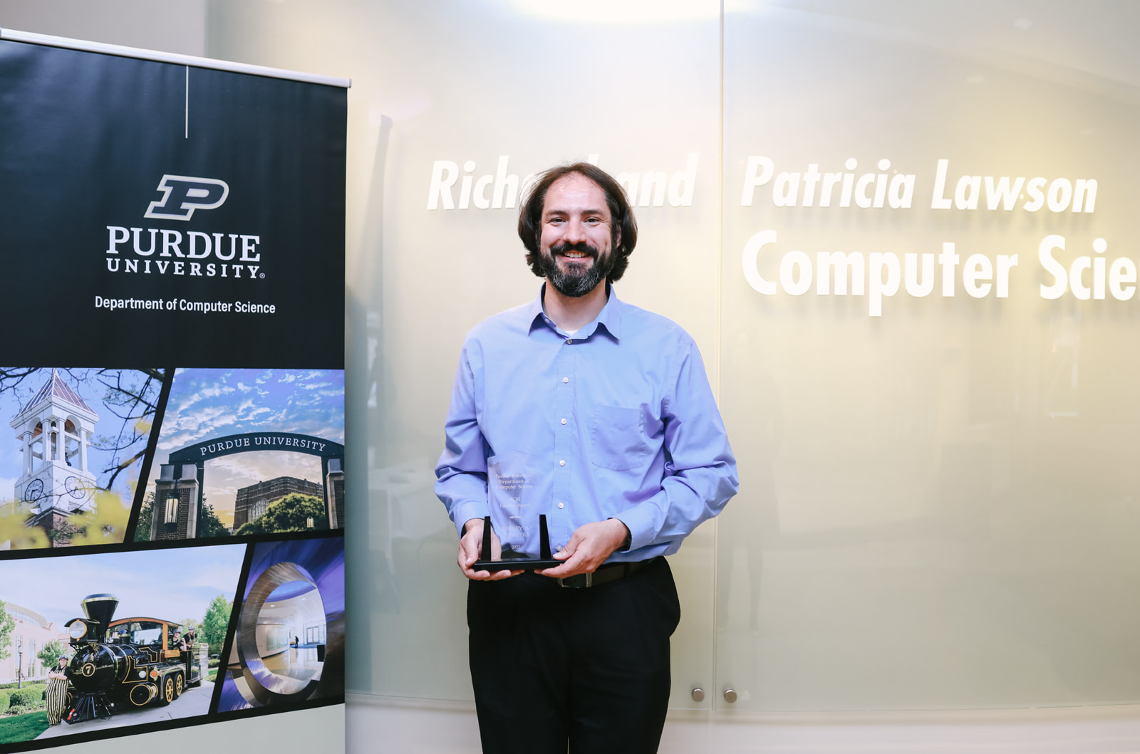 Professor Jeffrey Turkstra won the ACM Faculty Award