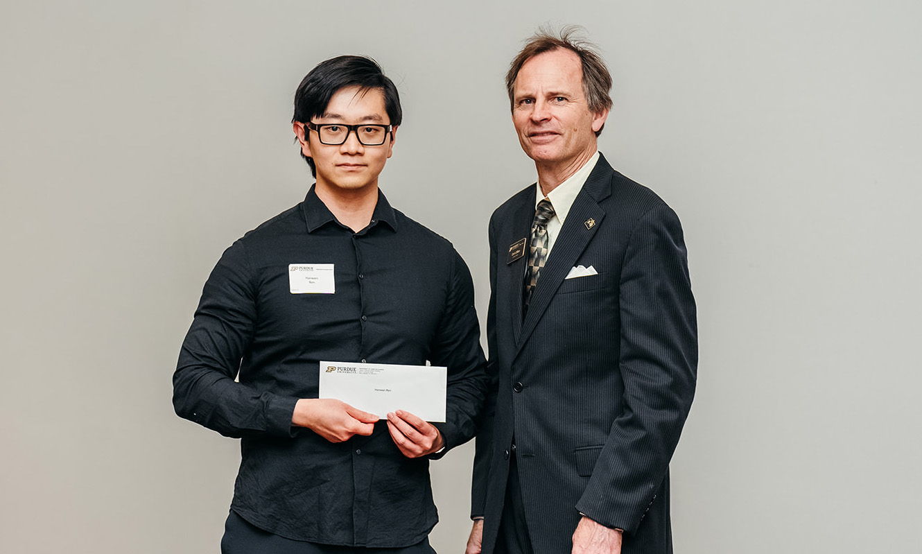 Hanwen Ren, winner of the Boyce Graduate Teacher Award