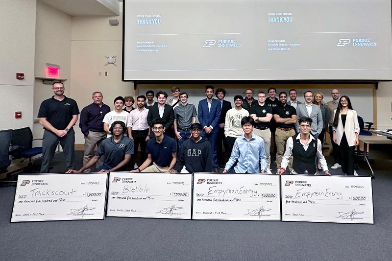 Student winners of the Moonshot Pitch Challenge